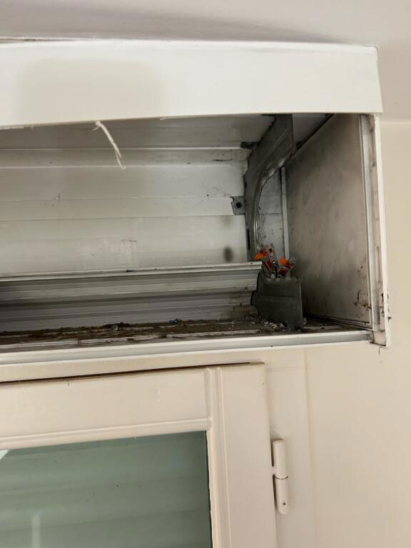 Remplacement moteur de volet roulant filaire Simu à Clamart 92140