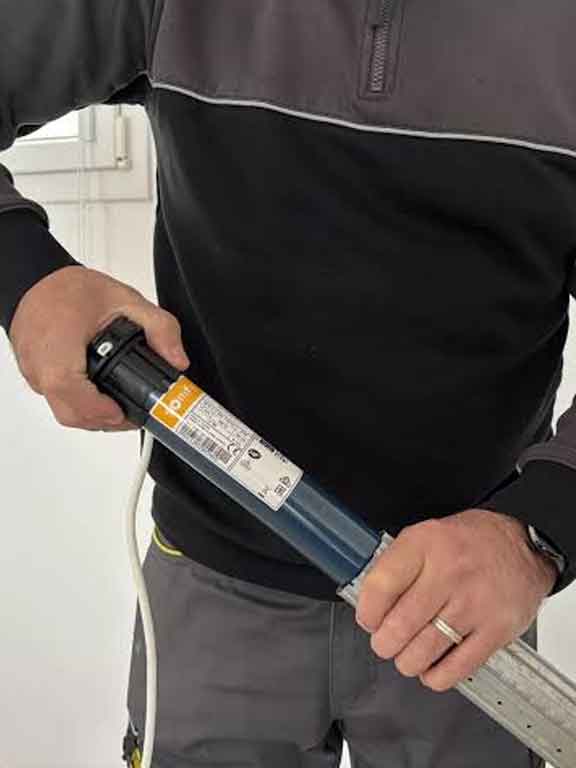 Réparation de mécanisme de volet roulant à Arcueil 94110